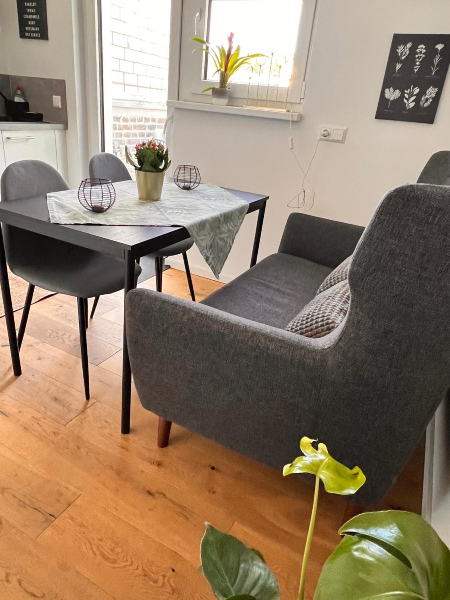 Beehome Euskirchen Eksteriør bilde
