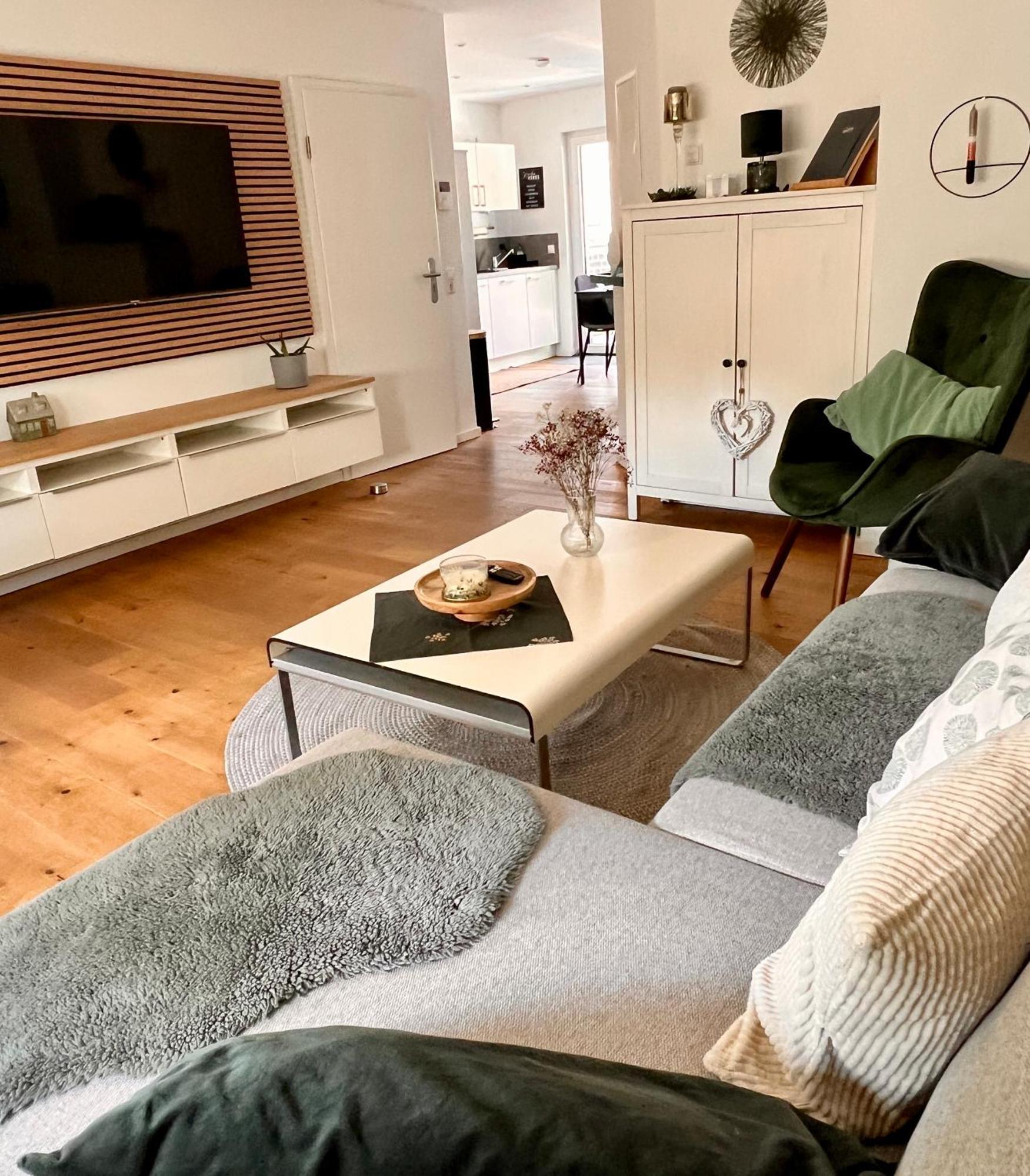 Beehome Euskirchen Eksteriør bilde
